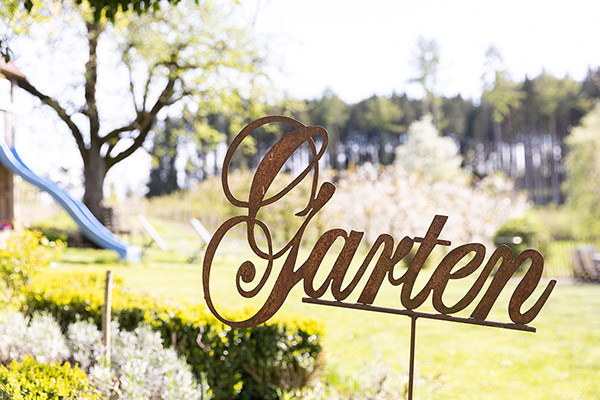 Willkommen in unserem idyllischen Garten